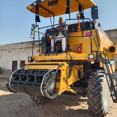 AmarSuthar17's profile picture. Ultimate purpose of life is to be happy 😊 
remain happy 😊 nothing else 👍 
Agriculture and Social Worker