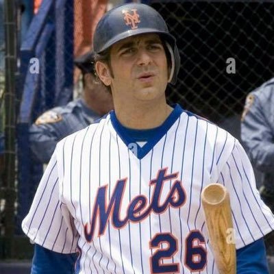 bionicleplug's profile picture. I stay flossin in that candy paint