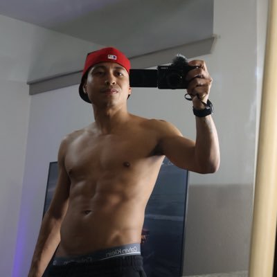 Jotasrf's profile picture. 1 9 9 7 . 🍆 9. 7 7 7 #DM for collaborations