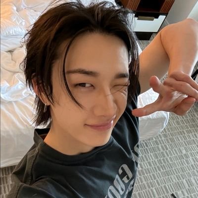ReaBahng97's profile picture. 𝐍𝐄X𝐙𝟚𝐘✌︎︎✮⋆~Stay~✮⋆. ˙. OT8ALWAYS  8 IS FATE fuck akgae/solo  🐺©h@n༅🐺 is my bias my compass my life my everything