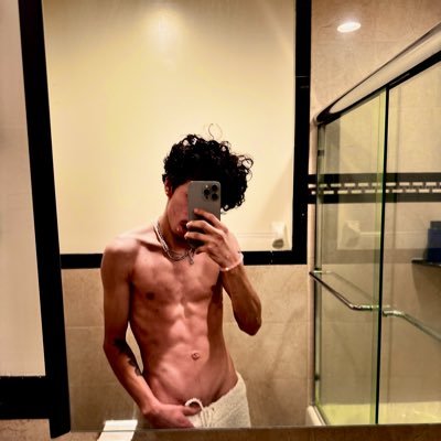 unknowntommi's profile picture. Cash Master|| Hung Latino Alpha | $30 Tribute to Dm 🤩| | Findom & content creator | @archedqt 💍 |