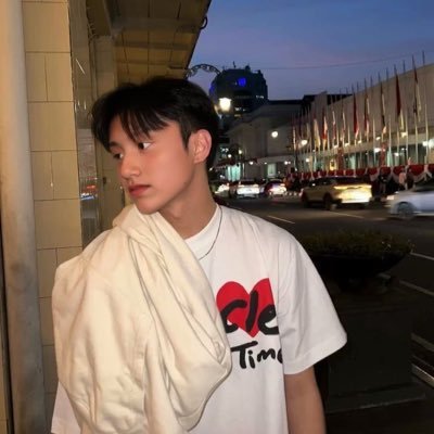 atlantiize's profile picture. 