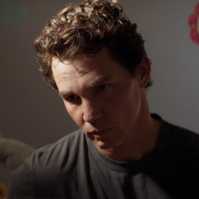 KITTANHUNT's profile picture. “omgi, if you will” — hpoomfie, 2024 (a quanto pare sono uno shawn hatosy fan account)