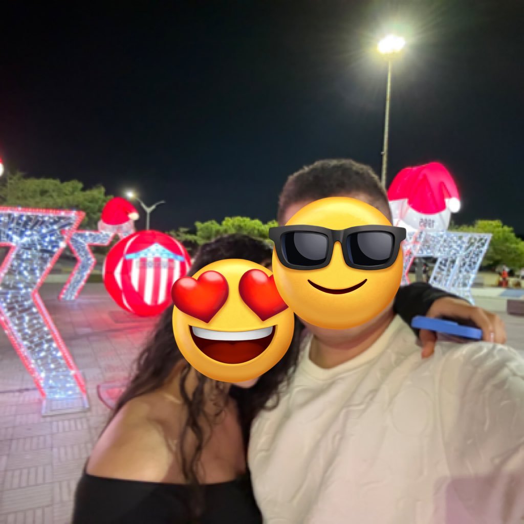 Sara_Hotwife19's profile picture. PAREJA Stag de 25 años, interesados en parejas, chicos 🍆 y chicas🍑. SOMOS HETEROS ambos #Hotwife #BBC #Cuckold #Cornudo #Swinger #Esposa #Putinonovia