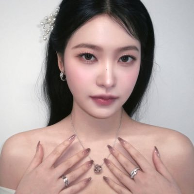 LNwhiplash's profile picture. fan account | 소녀시대 ot9 | rvv ot5 | twice ot9 | aespa ot4 | Yerilism 💜 | PTTP | แล้วถ้าอยากจะเป็นคนดีแบบนี้ งั้นเธอก็ต้องยอมแพ้ให้กับรักน่ะสิ