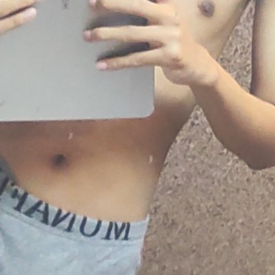 thanagool's profile picture. รักเหลือเกินแต่เดินด้วยกันไม่ได้