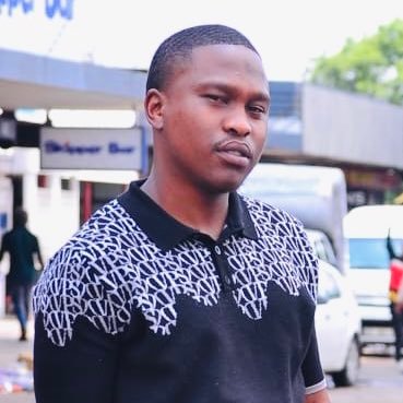 Thelumusa_Nkosi's profile picture. Proudly Swati 🇸🇿 x🇿🇦 | Gym fanatic | Entrepreneur | Anti #GBV |  LGBTQIAP+ 🌈
Email: msindothelumusa@gmail.com
IG : https://t.co/ZmnpKPrgaL