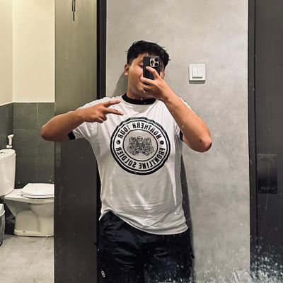 Radityaprtma13_'s profile picture. 