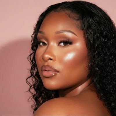 Pixidust9's profile picture. 🇬🇾Instagram: pixidust9