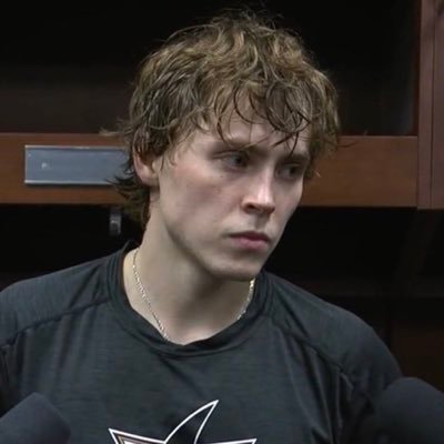 larssonbrini's profile picture. stuart skinner's biggest defender #TheFutureIsTeal