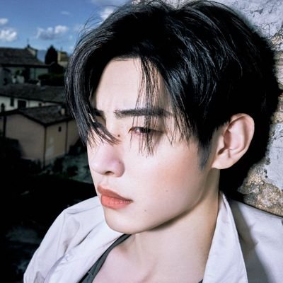 hoonwarr's profile picture. ͏ ͏ ͏ ͏ ͏ ͏ ͏  ͏ #성훈, #니콜라스  & #니키   ͏˃ ᴥ ˂