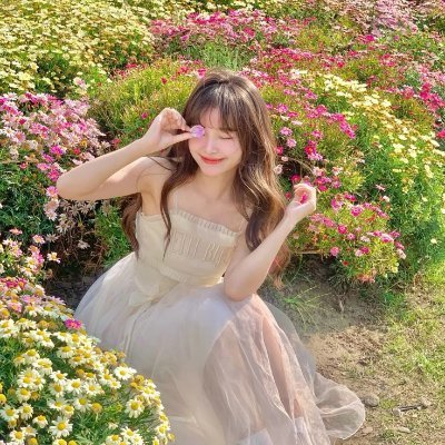 gurly_i's profile picture. 