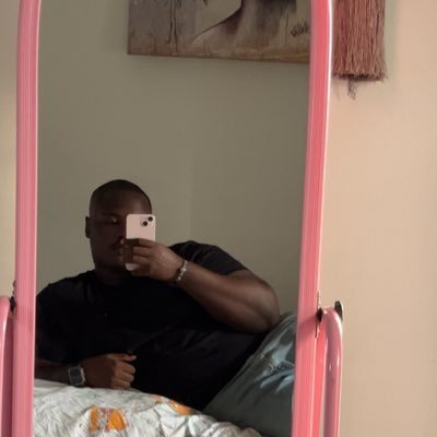 effiom_jude's profile picture. My ranting space!