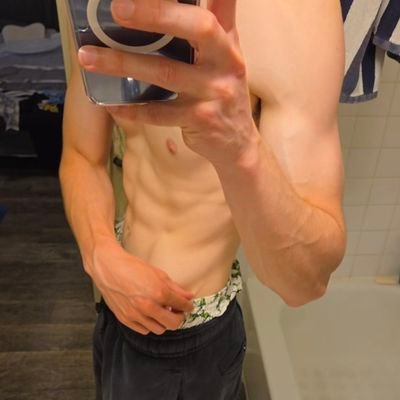 GoodnitesRCool's profile picture. just a dumb boy who cant keep his pants dry