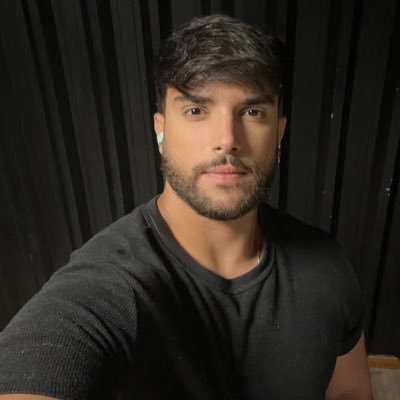 Nuuneess0's profile picture. Ainda me acostumando por aqui... 👀