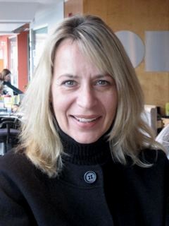 Seahawks fan. Consummate news junkie.  Mom. Cat fancier. Defender of the Prairies but definitely loyal British Columbian. Grateful.