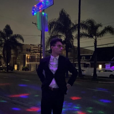 nohoesunny's profile picture. 