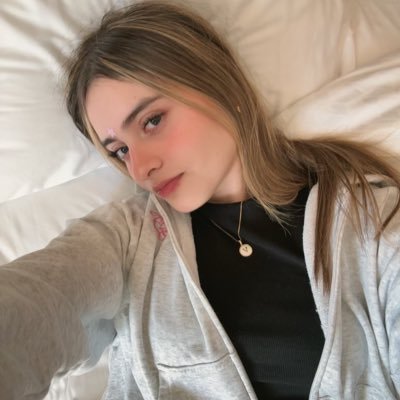 vlncartas's profile picture. love out loud