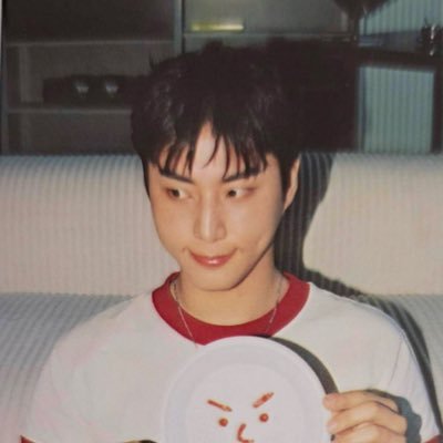 eternalkkee's profile picture. infinite/day6/ldh; foxy-cat bassist enthusiast✨