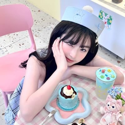 corvynm's profile picture. 🌺𑜞 ✿ ͏ᣟ ࿔ ۪    𑊐𑊐   ꒰ა ્  little  ‧ ₊ ˚  cɑrᩨfe   ᩠ ֹ   𐦼