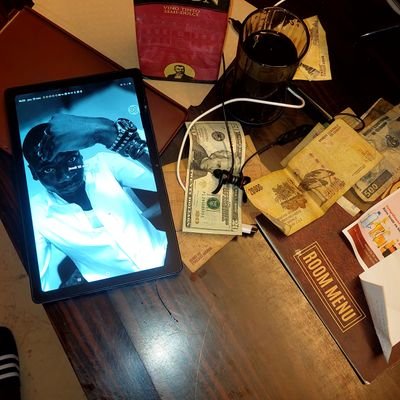 PrinceMand54681's profile picture. tout est possible  dans l'avenir