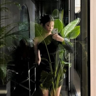 jeonjungshoxx's profile picture. #BTS: Teamwork makes the dream work. 💜