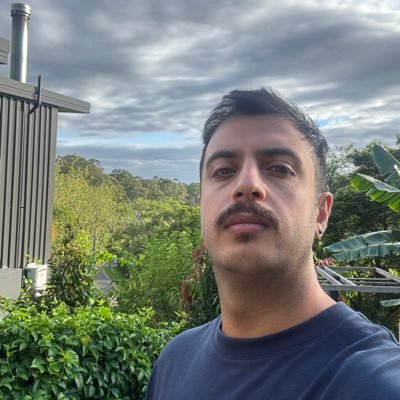 RVnPerks's profile picture. جاوید شاه #IranRevolution2026 #FreeIran #IranMassacre #KingRezaPahlavi