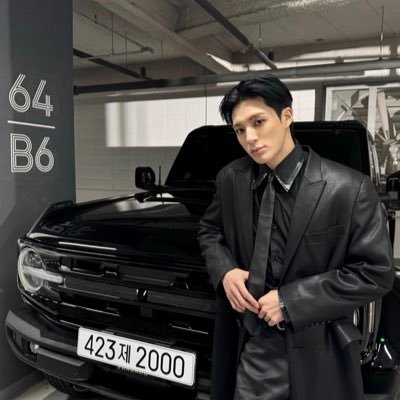 lhptlhs's profile picture. 