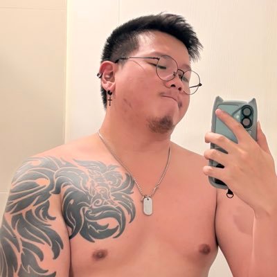 MR9Tails's profile picture. Small sized inked bear | Taken | For selfies and vids uploading | fitness 💪 ig: Nhyunnn  ไม่นัดนะครับ 🚫