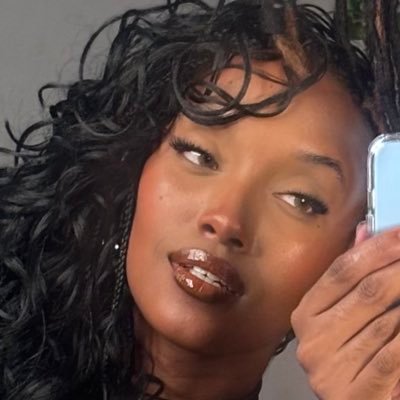 t4ty_'s profile picture. 