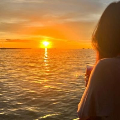 Naturania25's profile picture. Curiosities | Nature Lovers | Healthy Living | Amantes de la Naturaleza | Vida Saludable 🍏