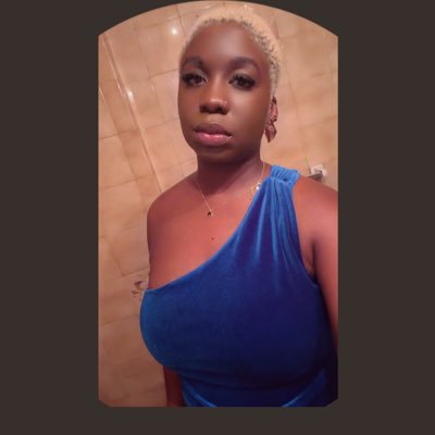 SEC093's profile picture. 🇭🇹|TÈT CLOROX|SKY GURLIE🧳✈️👩🏿‍✈️