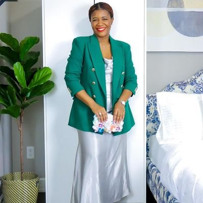 Nothando747460's profile picture. I'm just a loving wife and mother to a cute little boy.
I'm an entrepreneur and I also help single mothers on how to create a side hustle for themselves 🤗