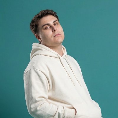 ThedyAbreu's profile picture. 🎬 Editor de Vídeo @oktopuscreative

🎓 Publicitário em Formação | 🎵 Faço umas músicas no link abaixo