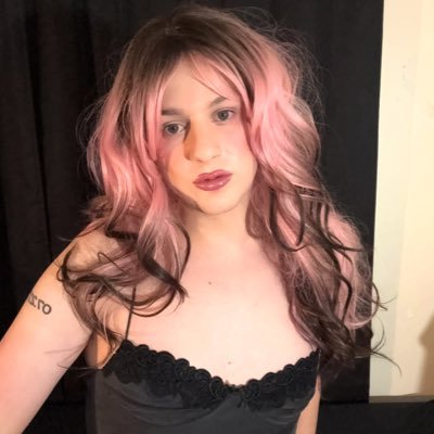 Crossdresser_QT's profile picture. 23 🙃 5’9” South Florida Femboy CD 🇮🇹 Throat and Rimjob Goddess 👑 💕❤️https://t.co/blM7HjwS8f💋 CHECK MY HIGHLIGHTS💦 DM for meets/content