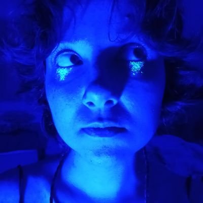 noirelektric's profile picture. powered fully by spite, cappuccino and the urge to create something (ANYTHING) just to prove a point to a meaningless universe
24, lover of absurd SHIT they/she