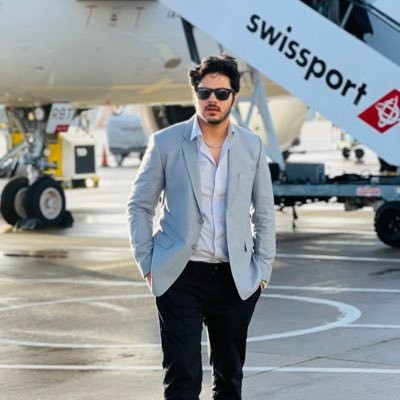 AnnasAamir's profile picture. Cricket Enthusiast!