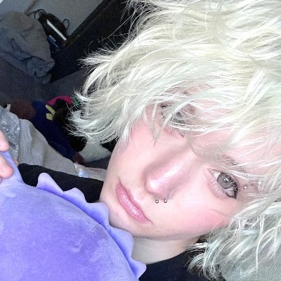 kuunoyd's profile picture. INTP || bassist
male (he/him)
eng/日本語　🆗