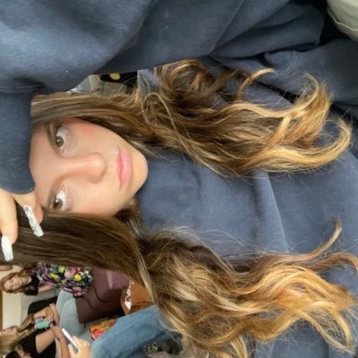 Goddess rowen 😈🥀❤️