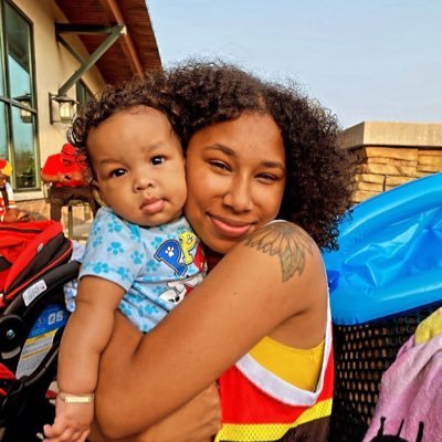 Damzv_'s profile picture. REHXRAYXRAE