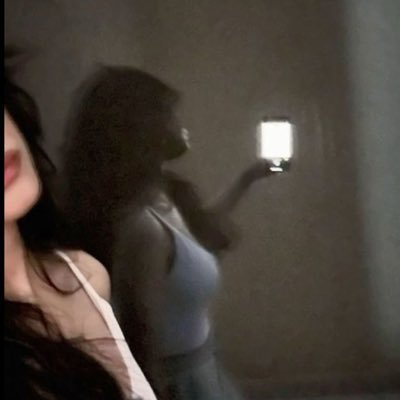 heascss's profile picture. 