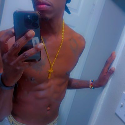 E27Its's profile picture. Anything u wanna know ask Cool as nigga Chill asf Good vibes 💪💯# contents for sale