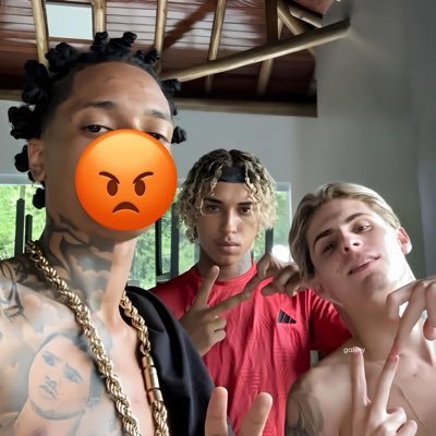 lluvv_mari's profile picture. ⠀⠀⠀⠀⠀⠀pvp e bola fora de rp 🎭