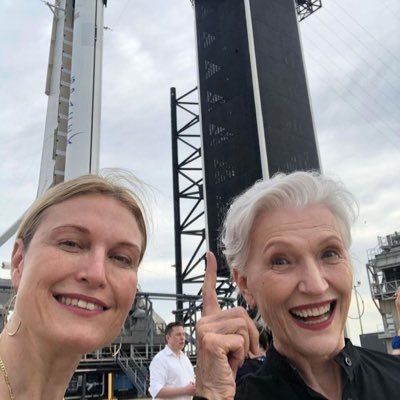 mayemusk_767's profile picture. Doctor of Dietetics. Speaker. Model. International Bestselling Author #AWomanMakesAPlan