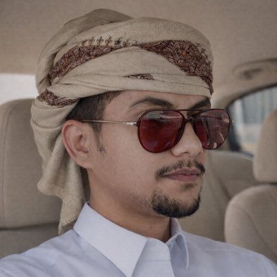 ramis_s1999's profile picture. ولي وطنٌ آليتُ ألا أبيع ترابه، ولا أساوم على حقٍ من حقوقة