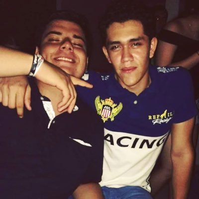 iRafaelFicachi's profile picture. Live & Learn.