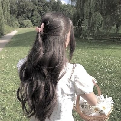 pasteuil's profile picture. Business account