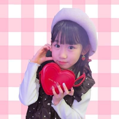 aoi1797's profile picture. はじめまして♔.ﾟあおちゃんです(母管理)世界に羽ばたくキッズモデル、アイドルを目指しています⸜🌷︎⸝‍あおちゃんの笑顔で世界中のみんなを笑顔にするぞぉ～♥Yamanashi/ js2/8歳 /OrangeLeaf推し/しなこっこ