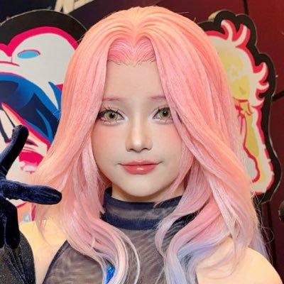 kanalysss's profile picture. This is my Alien Stage brainrot account~ Cosplays moved to @kanalyss 🐸💖