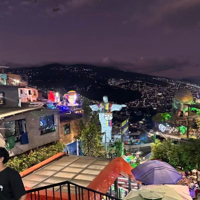 tdawgsw's profile picture. if it ain’t money den you putting pain